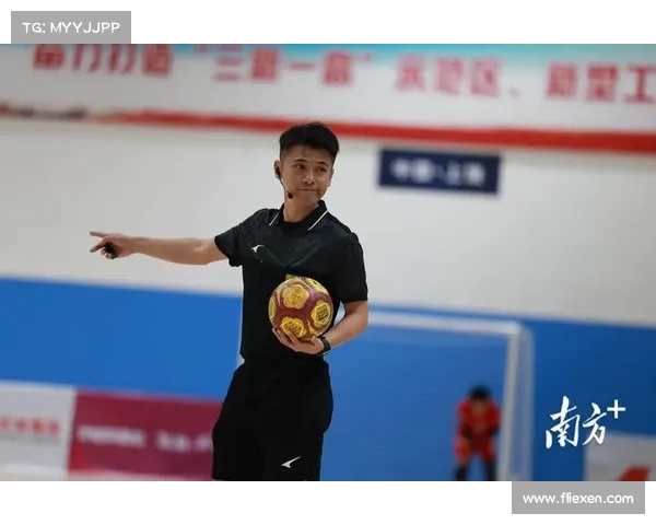 扎哈维退役背后的故事与影响 揭示足球巨星人生转折的多重维度